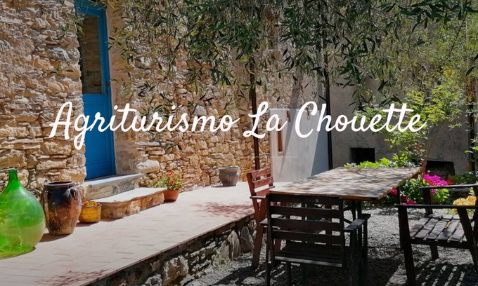 Pieve di Teco Bed & Breakfast | Beautiful and quiet country house for 9 people in the Ligurian olive groves
