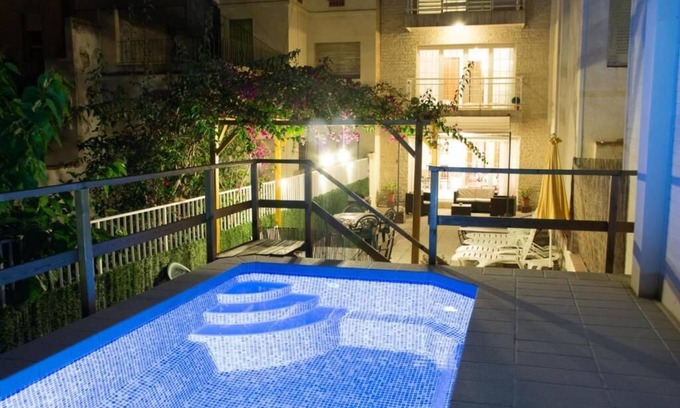 Calella House | Beautiful and spacious house in the center 50 meters from the beach