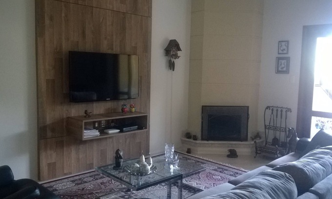 Campos do Jordao Apartment | BEAUTIFUL APARTMENT IN THE NOBLE CENTER OF CAPIVARI, 400 MTS FROM BADEN