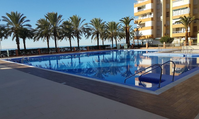 Algarrobo Apartment | Beautiful apartment in Algarrobo Costa. Panoramic view of the sea. Pool, tennis.
