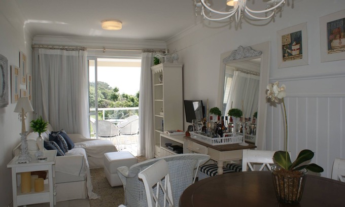 Ingleses Norte Apartment | Beautiful apartment with sea views