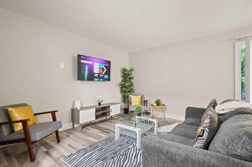 Rochester Apartment | Beautiful Apartment with Modern Design