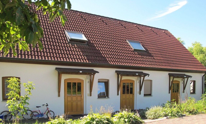 Wesenberg Apartment | Beautiful apartment for 4 guests with TV and pets allowed