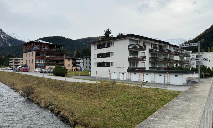 Meierhof Apartment | Beautiful Apartment Davos