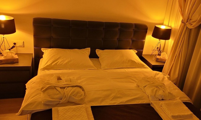 Tbilisi Apartment | Beautiful apartment, excellent location in a complex with 24/7 security