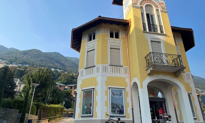 Muralto Apartment | Beautiful apartment for 6 guests with WIFI, terrace and parking