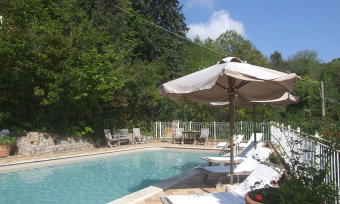 Sassetta Apartment | Beautiful apartment for 5 guests with pool, WIFI, TV and patio