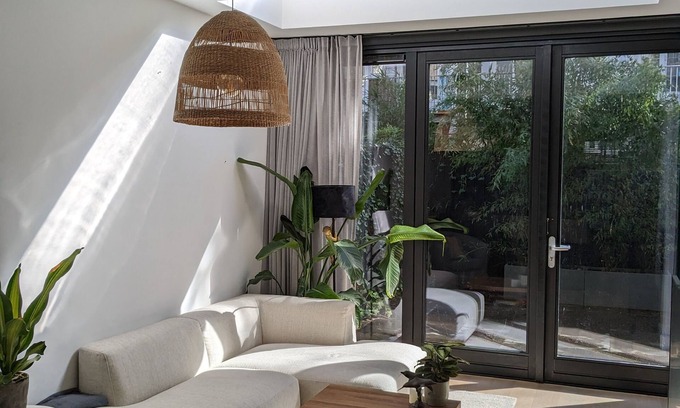 Amsterdam West Apartment | Beautiful apartment in Oud West