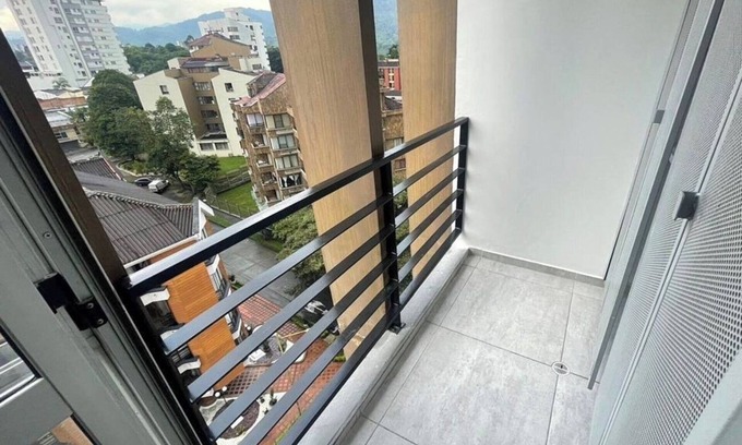 Armenia Apartment | Beautiful Apartment in Castellana with Wi-Fi