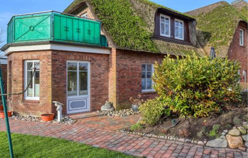 Neukirchen/Erzgeb Apartment | Beautiful Apartment In Neukirchen