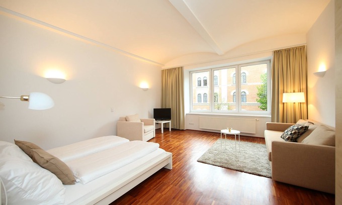 Roßau Apartment | Beautiful apartment in Vienna's heart 2A