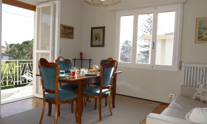 Bordighera Apartment | Beautiful apartment for 5 guests with WIFI, TV, balcony and parking