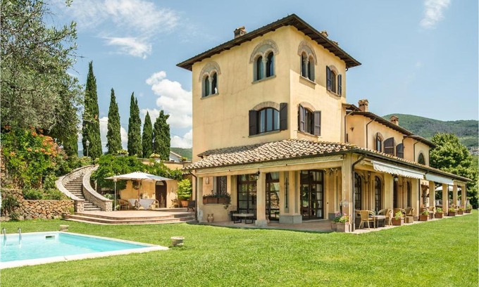 Poggio Catino Apartment | Beautiful apartment in Poggio Catino with 1 Bedrooms, WiFi and Outdoor swimming pool
