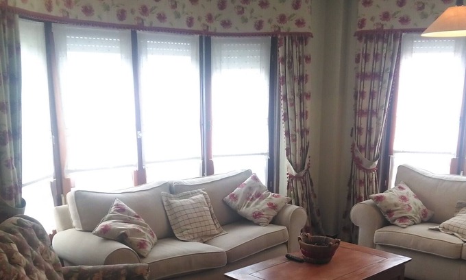 Mundaka Apartment | Beautiful apt comfortable downtown family Mundaka Urdaibai
