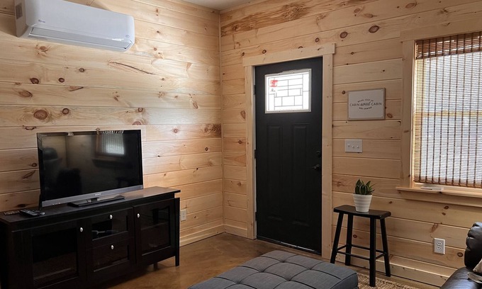 Fort Mc Clellan Apartment | Beautiful Back Road, Unit A