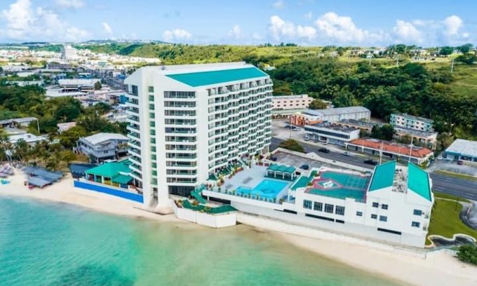 Tamuning Apartment | Beautiful beachfront ocean view unit