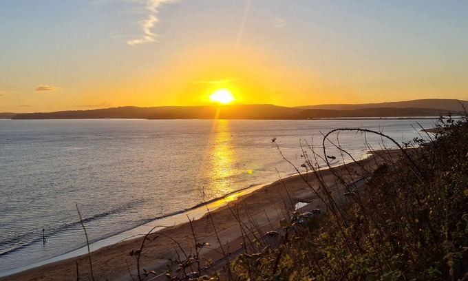 Exmouth House | Beautiful Big Family Home by The Sea