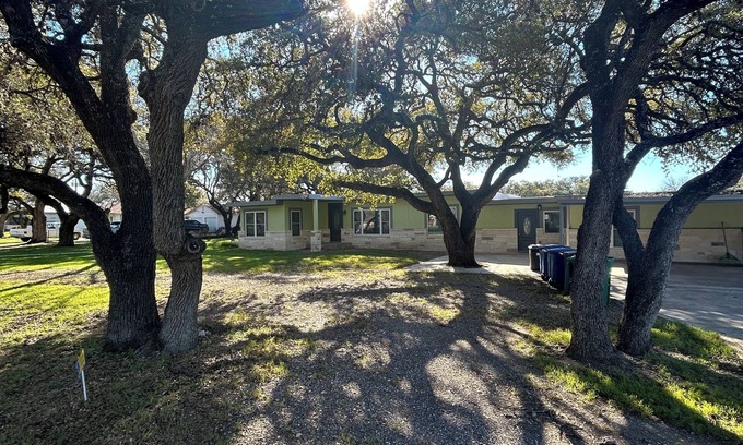 San Antonio House | Beautiful brand new home on a 3-acre land. Updated amenity’s …