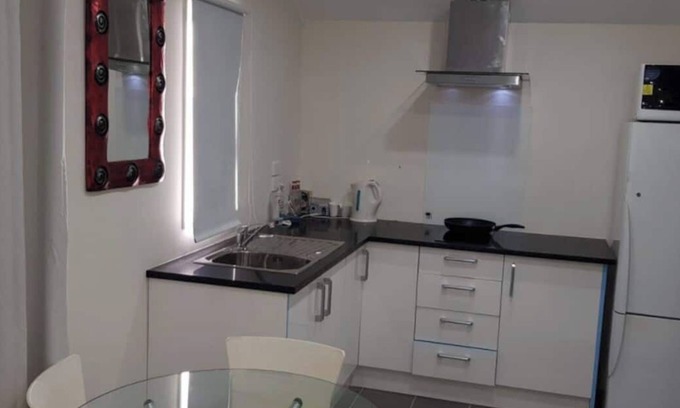 East Tamaki Apartment | Beautiful & Bright Studio APT