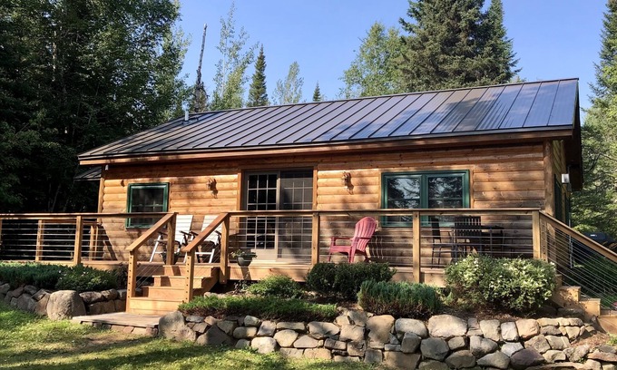 Grand Marais Cabin | Beautiful cabin, two if you wish, on Pike Lake close to Grand Marais