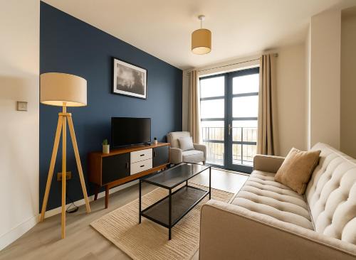 Hackney Apartment | Beautiful Canal-Side Apartment in Islington