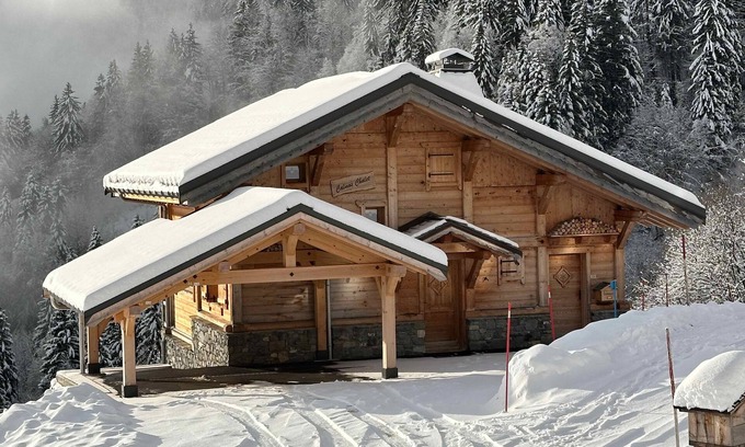 La Giettaz Ski Chalet | Beautiful chalet with exceptional view - 8 PEOPLE
