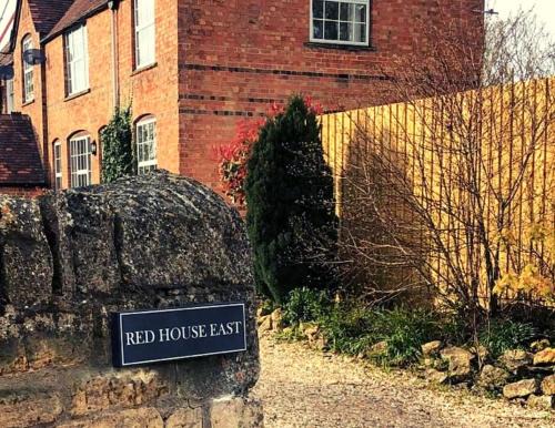 Bourton House | Beautiful Cotswold Couples Retreat