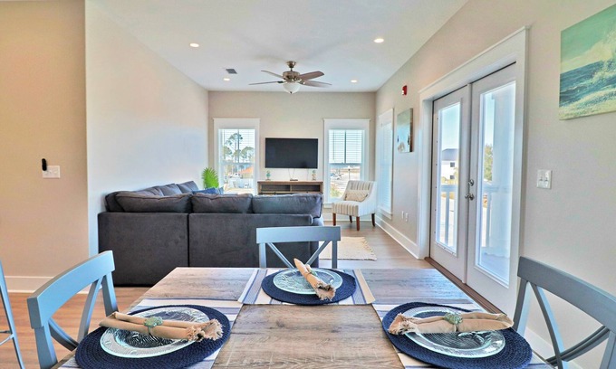 Port St. Joe Apartment | Beautiful condo in walking distance to both the town center and the Bay!