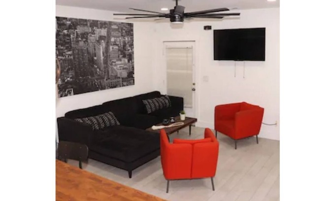 Downtown Baltimore Condo | Beautiful Condo
