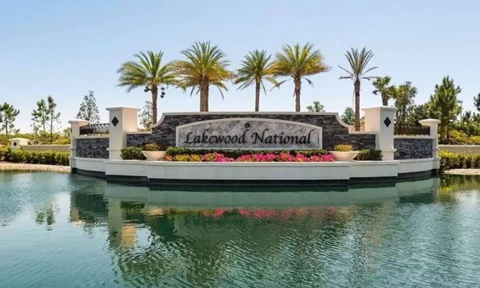 Lakewood Ranch Condo | Beautiful condo in gorgeous Lakewood National golf community