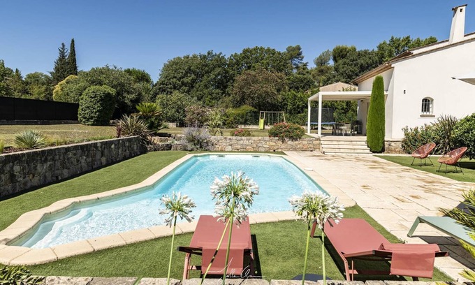 Les Baraques House | Beautiful Contemporary Villa Heated Swimming Pool Air-conditioned Garden Quiet Close to everything