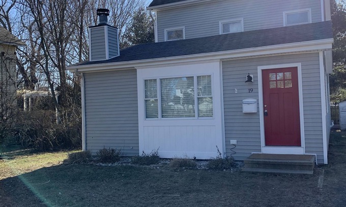 Old Saybrook House | Beautiful Cottage Cove!