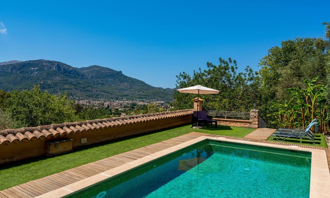 Biniaraix House | Beautiful country house with pool and breathtaking panoramic views