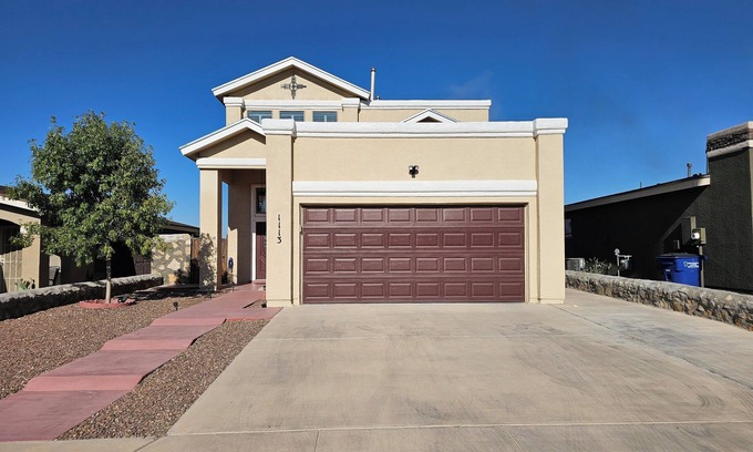 Biggs Field House | Beautiful Cozy 4 bedroom Home With Great Location!