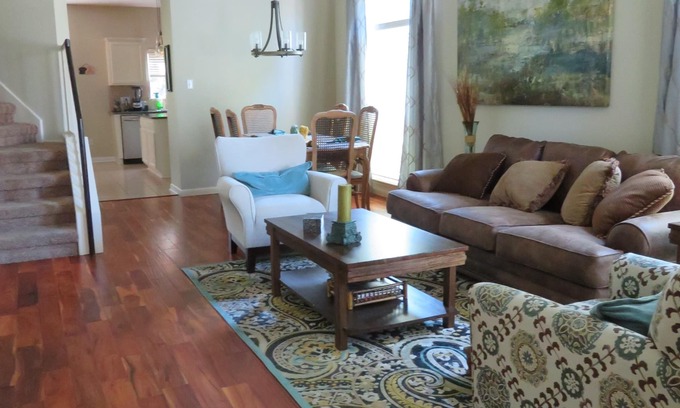 Shiloh House | Beautiful, Cozy South Austin Home Within Minutes Of South Congress/Downtown