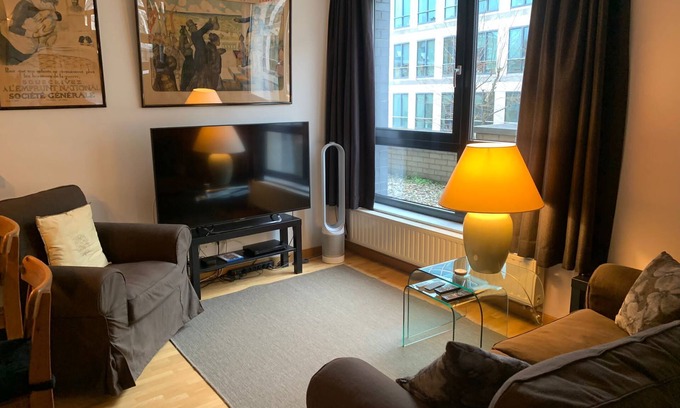 Ixelles Apartment | Beautiful cozy & spacious studio in a quiet street, close to EU parliament.