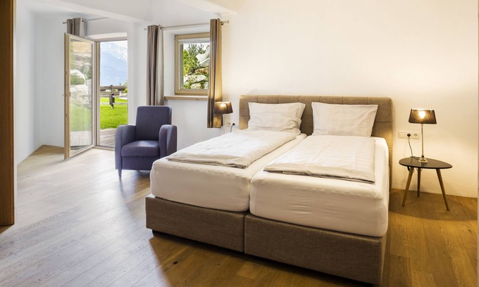 Mosern Apartment | Beautiful duplex apartment for 2 people with partial mountain views
