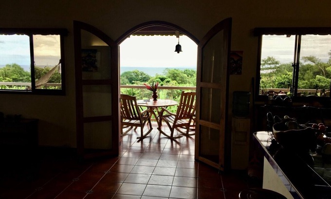 Balgue House | Beautiful Eco-Farm with Spectacular Views