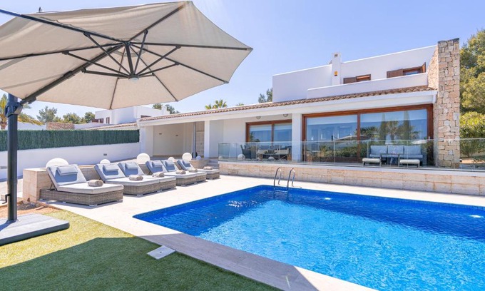 San Antonio Bay Villa | Beautiful Villa Bohemia Ibiza