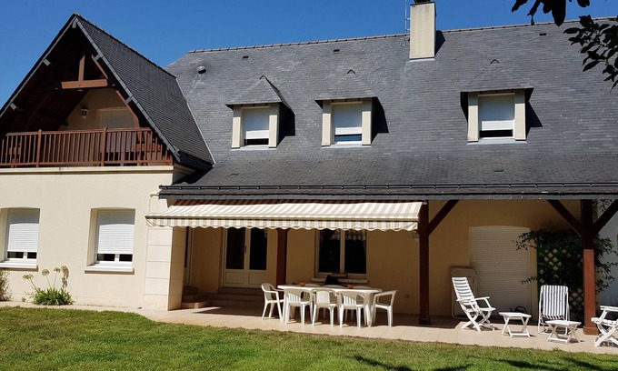 Le Pouliguen House | Beautiful family house 100m from the beach with large garden