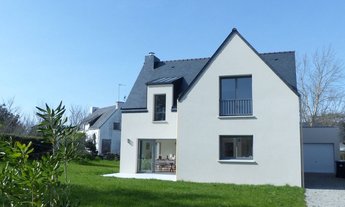 Locmariaquer Ski Chalet | Beautiful family home 3* near the sea