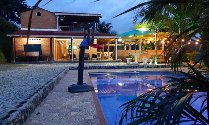 El Penol House | Beautiful Finca La Natalia with pool
