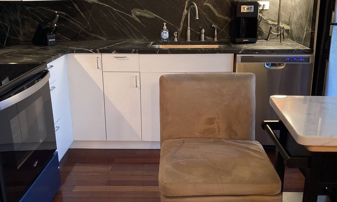 Lakeway Condo | Beautiful furnished 3 bedroom condo in upscale resort neighborhood