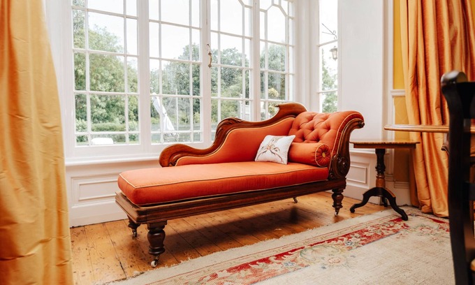 Frampton on Severn House | Beautiful Country Manor: Stratford Upon Avon Canal (10)