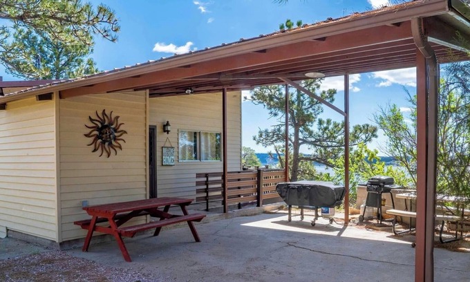 Glendo Cabin | Beautiful Glendo Lake Cabin, Located with an AMAZING view of Glendo Lake Wyoming