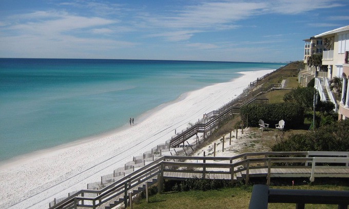 Santa Rosa Beach Condo | Beautiful Gulf Front Views !