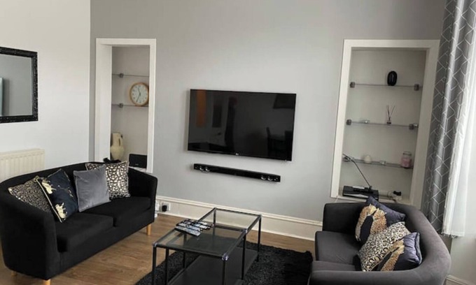 Central Aberdeen House | Beautiful haven in Aberdeen city center