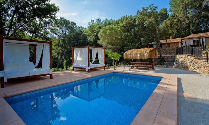 Binibona House | Beautiful holiday home with private pool in Binibona on the edge of the Tramuntana mountains