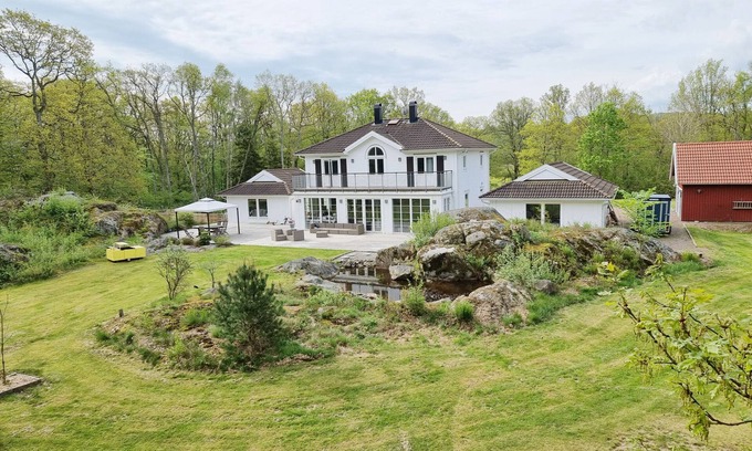 Vallda House | Beautiful holiday home with completely secluded location in scenic Vallda | SE02095