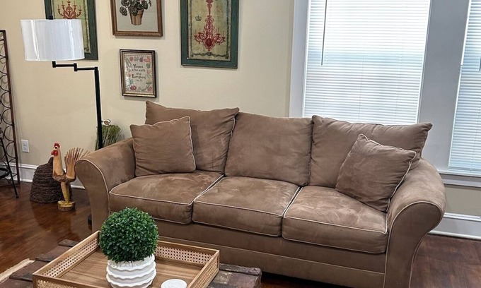 Bossier City House | Beautiful home completely remodeled and painted. Fully furnished. .